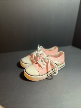 Girls Pink Snoopy Canvas Sneakers Shoes Size 9 Toddler Lace Up Casual Peanuts